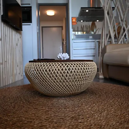 Duplex De Charme En Bord De アパート